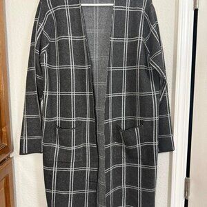 Women's Grey and Black Cardigan